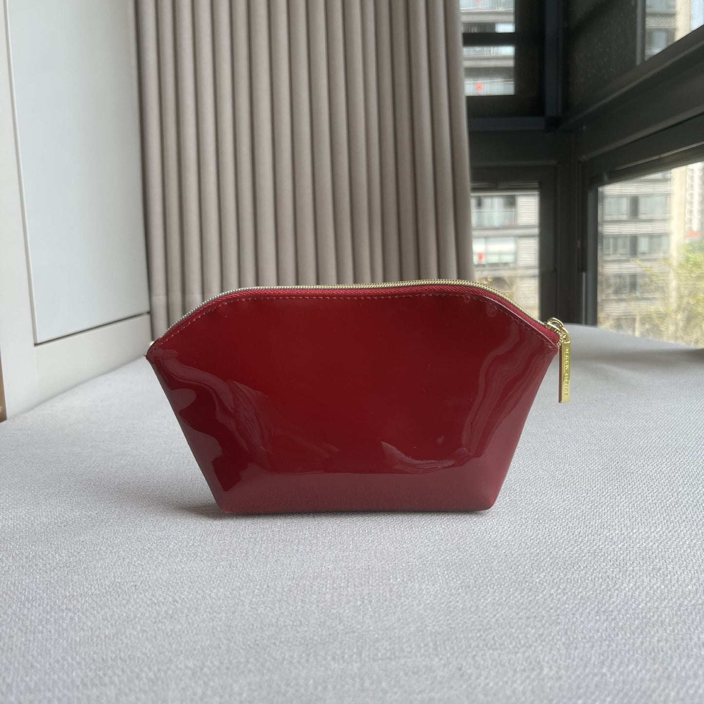 Light Down Space Cotton Hand Carrying Storage Large Capacity Cosmetic Bags