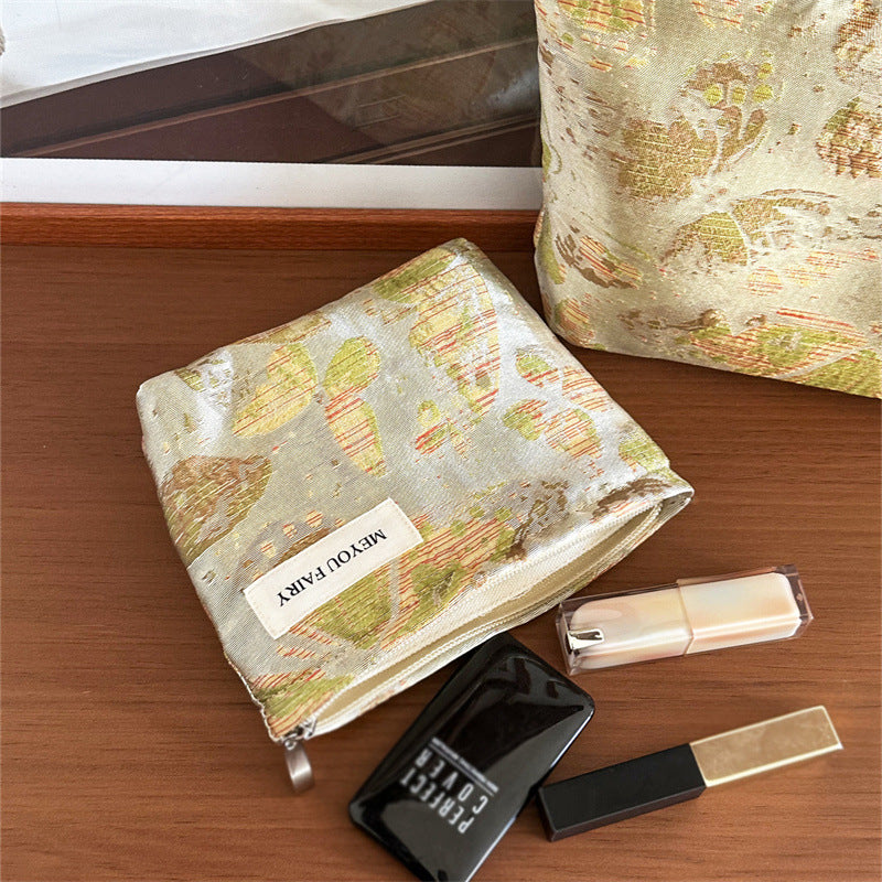 Fresh Portable Skin Care Buggy Toiletry Underwear Hand Makeup Bag