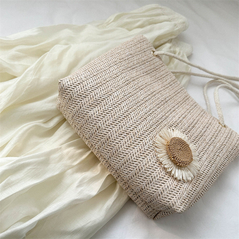 Women's Large Capacity Fashionable Korean Weaving Versatile Shoulder Bags