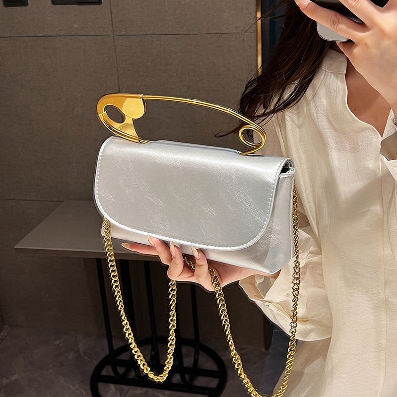 Women's Personalized Paper Clip Fashionable Korean Style Chain Portable Bags