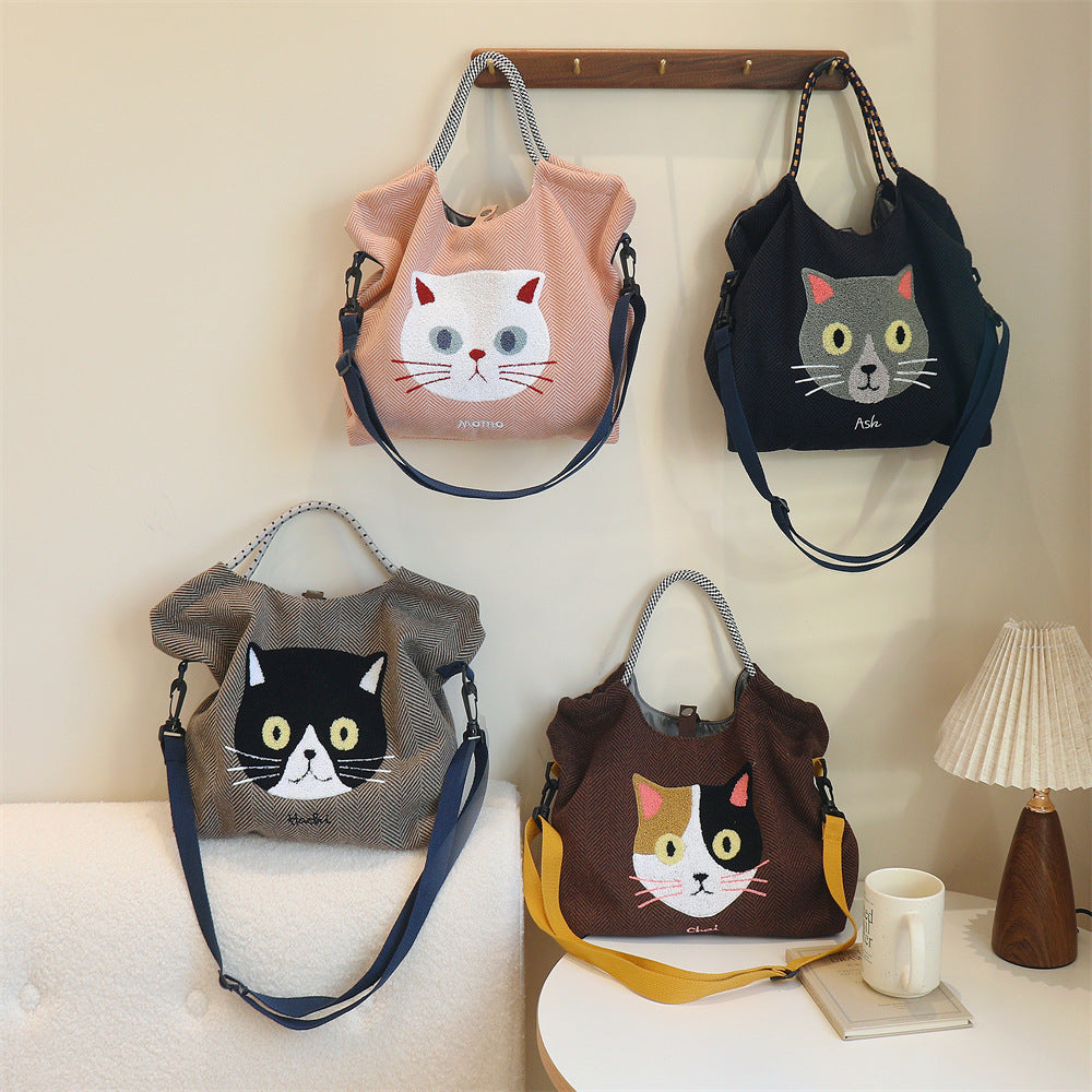 Women's Winter Cartoon Embroidered Fashion Large Capacity Women's Shoulder Bag