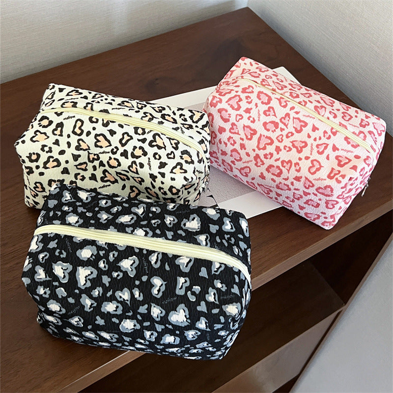 Cool Style Leopard Print Love Large Capacity High-grade Wash Cosmetic Bags