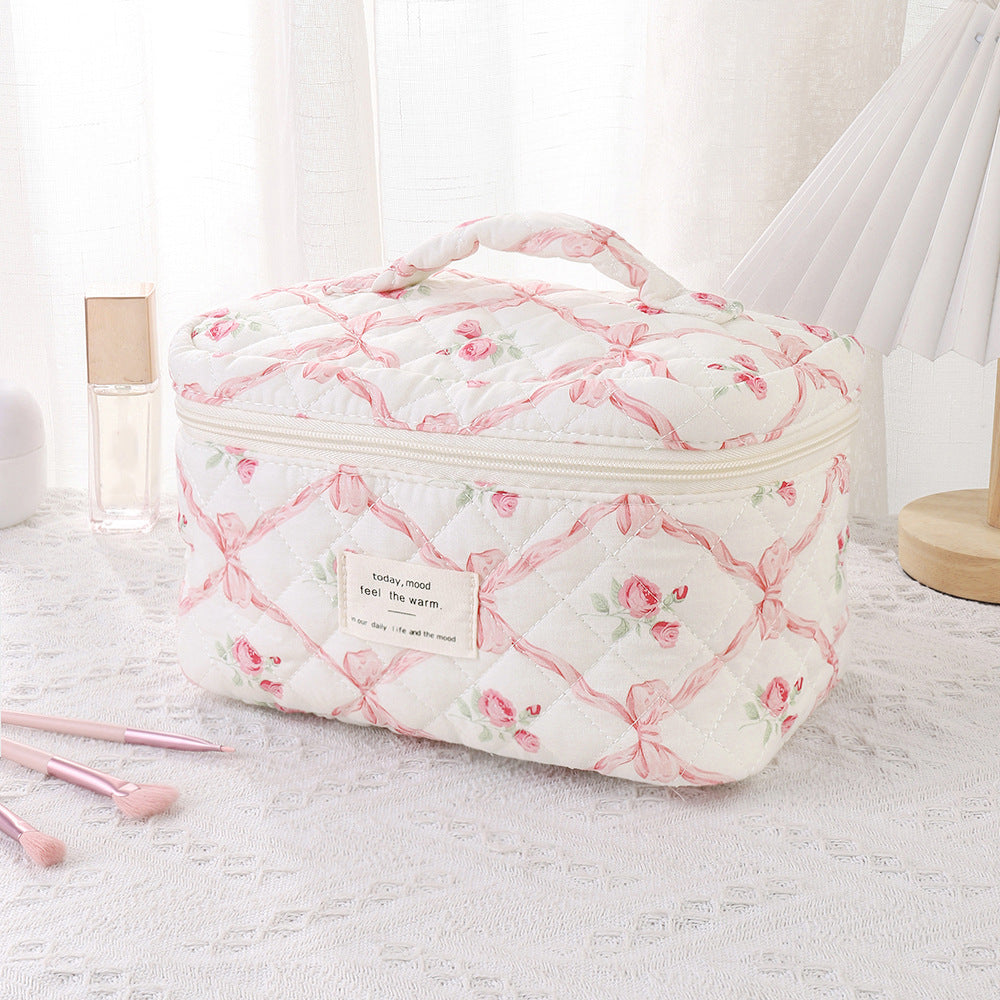 Women's Cotton Large Capacity Niche Portable Toiletry Floral Makeup Bag